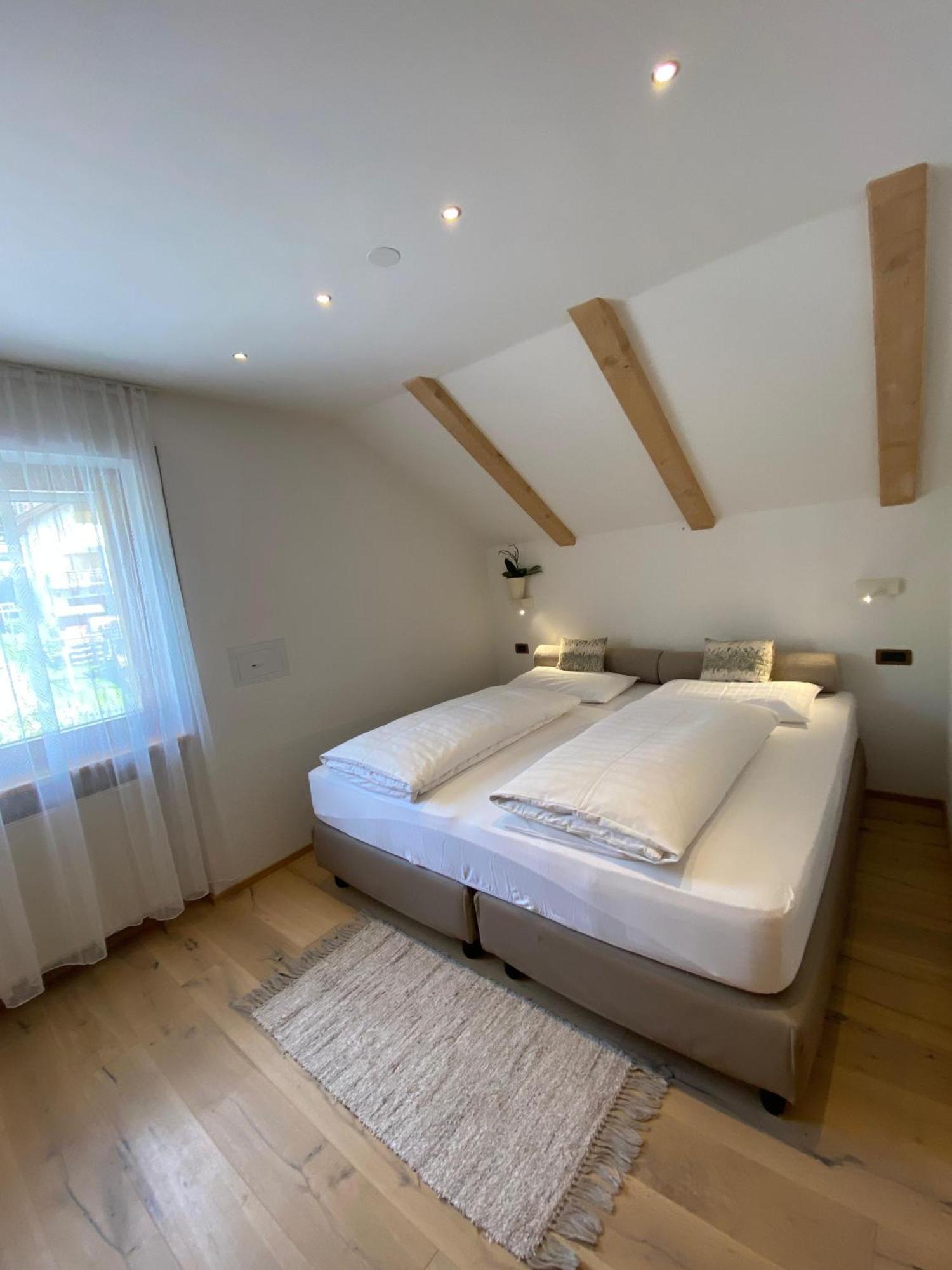 Ciasa Parom Apartment San Cassiano  Luaran gambar